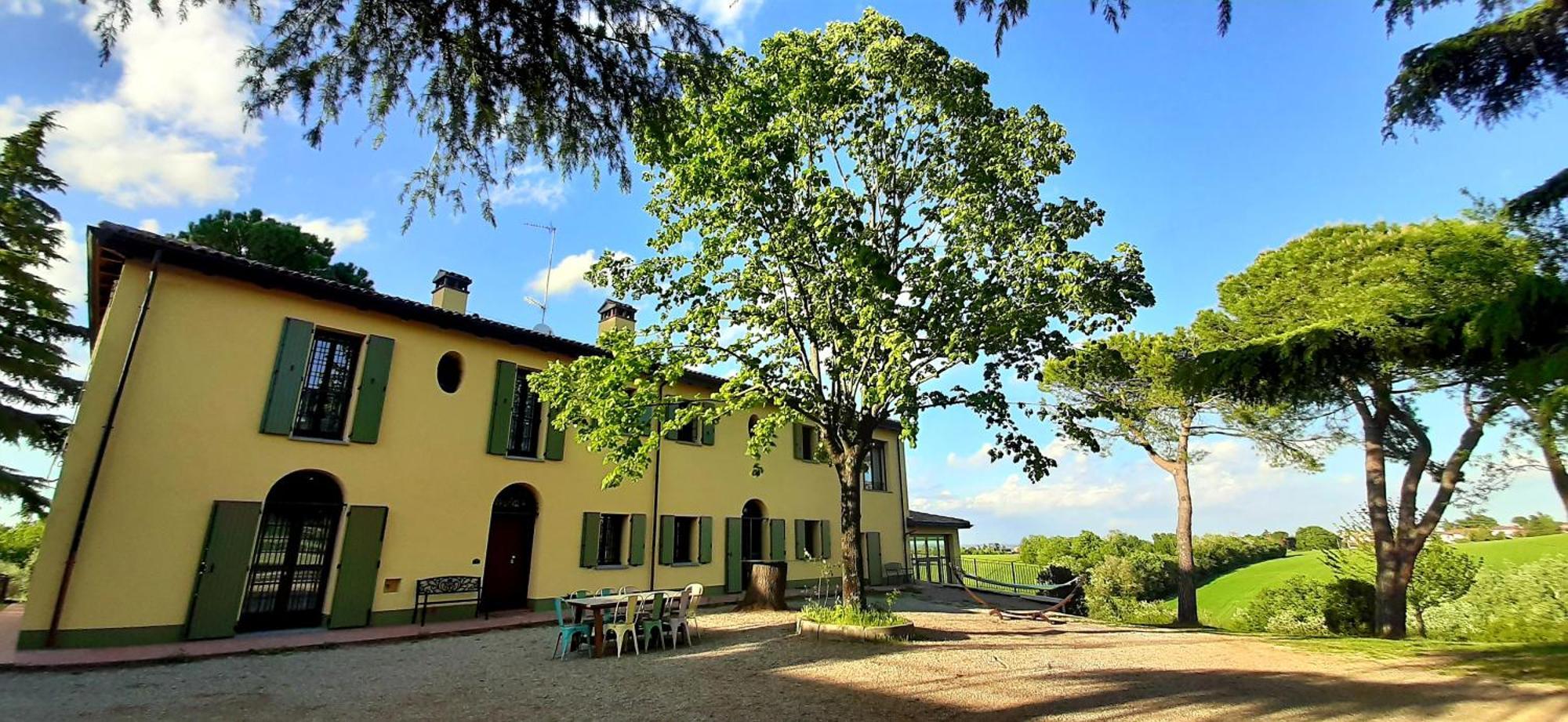 Room&Breakfast La Gramadora Castel San Pietro Terme Kültér fotó